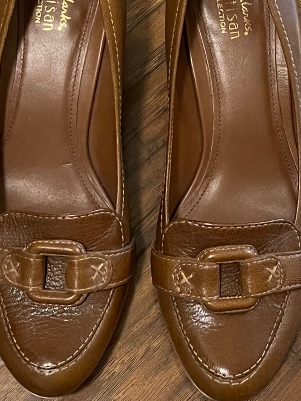Clarks Artisan brown Leather Heel Pump Comfort Size 8.5 - Picture 3 of 4
